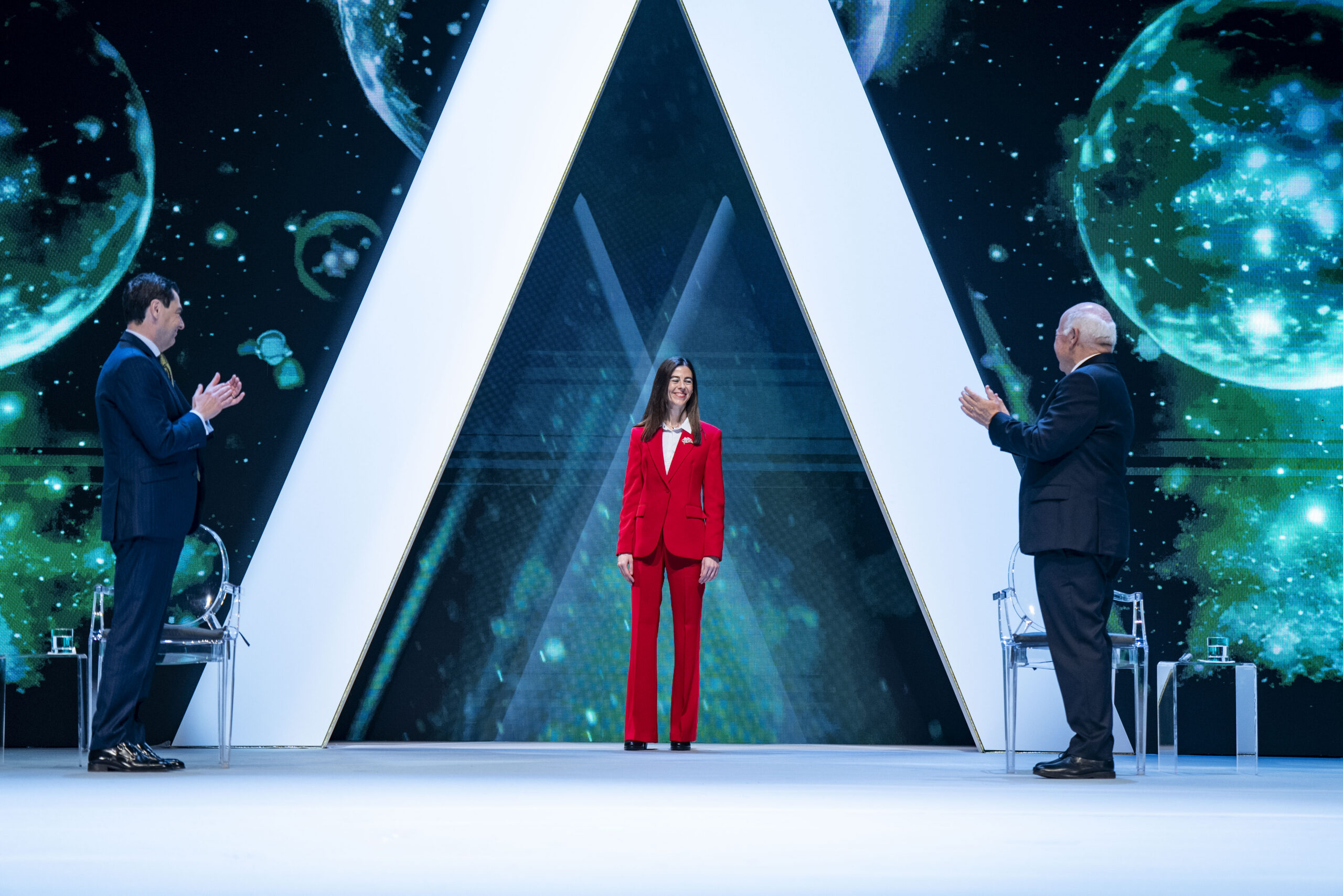 Rosa Mª Rodriguez recibe la Medalla de Adalucía de la Investigación, Ciencia y Salud